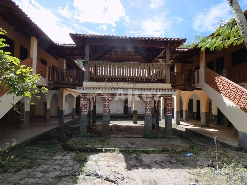 Sítio / Rancho com 46 quartos à venda, 2200000m2 em Ponte Nova, Teresopolis - RJ - imagem 6 Foto 6 de Sítio / Rancho com 46 quartos à venda, 2200000m2 em Ponte Nova, Teresopolis - RJ