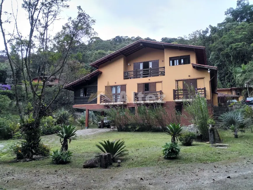 Foto 1 de Casa de Condomínio com 4 quartos à venda, 5700m2 em Carlos Guinle, Teresopolis - RJ
