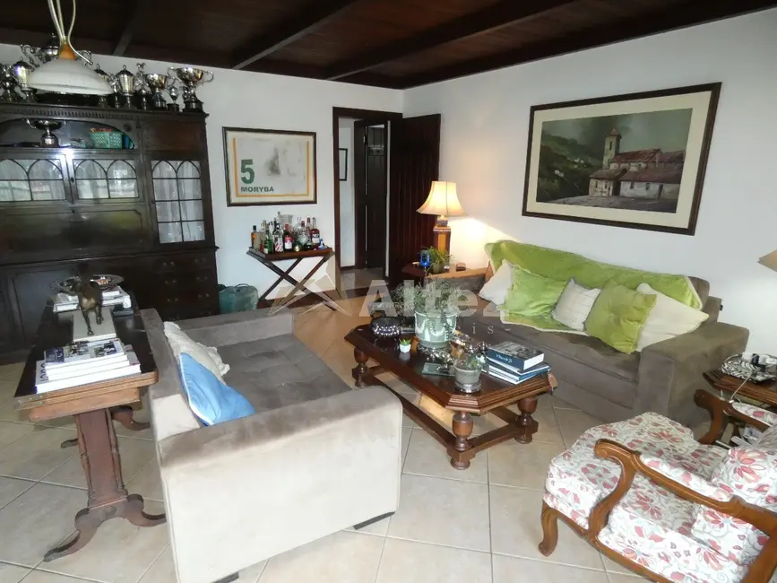 Sítio / Rancho com 17 quartos à venda, 675000m2 em Serra do Capim, Teresopolis - RJ - imagem 9 Foto 9 de Sítio / Rancho com 17 quartos à venda, 675000m2 em Serra do Capim, Teresopolis - RJ