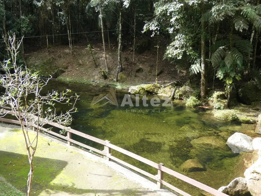 Sítio / Rancho com 7 quartos à venda, 5000m2 em Albuquerque, Teresopolis - RJ - imagem 3 Foto 3 de Sítio / Rancho com 7 quartos à venda, 5000m2 em Albuquerque, Teresopolis - RJ