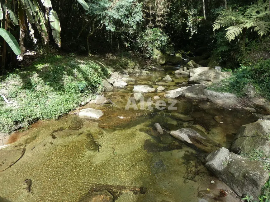 Sítio / Rancho com 7 quartos à venda, 5000m2 em Albuquerque, Teresopolis - RJ - imagem 7 Foto 7 de Sítio / Rancho com 7 quartos à venda, 5000m2 em Albuquerque, Teresopolis - RJ