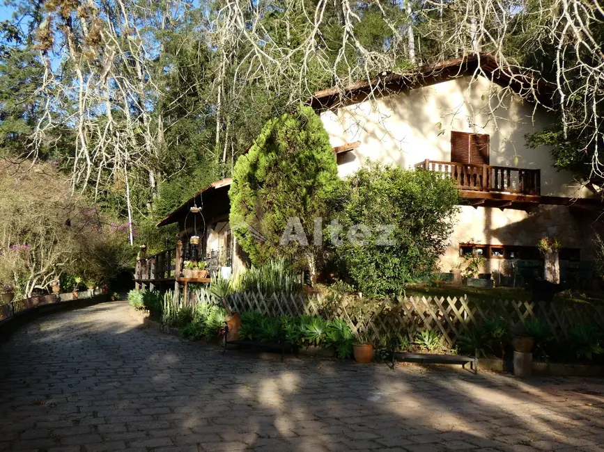 Casa com 4 quartos à venda, 50000m2 em Teresopolis - RJ - imagem 8 Foto 8 de Casa com 4 quartos à venda, 50000m2 em Teresopolis - RJ