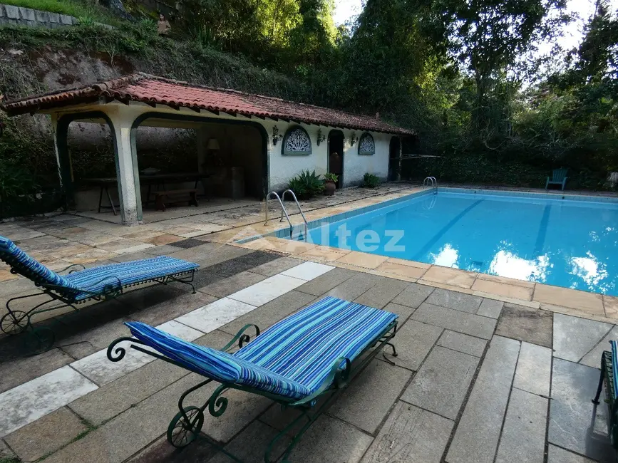 Casa com 4 quartos à venda, 50000m2 em Teresopolis - RJ - imagem 4 Foto 4 de Casa com 4 quartos à venda, 50000m2 em Teresopolis - RJ