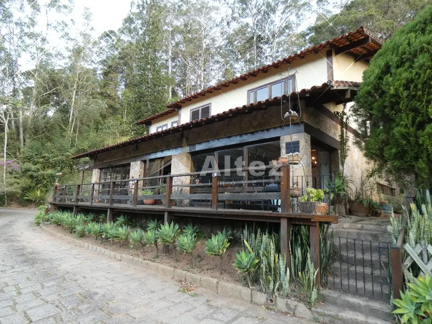 Casa com 4 quartos à venda, 50000m2 em Teresopolis - RJ - imagem 2 Foto 2 de Casa com 4 quartos à venda, 50000m2 em Teresopolis - RJ