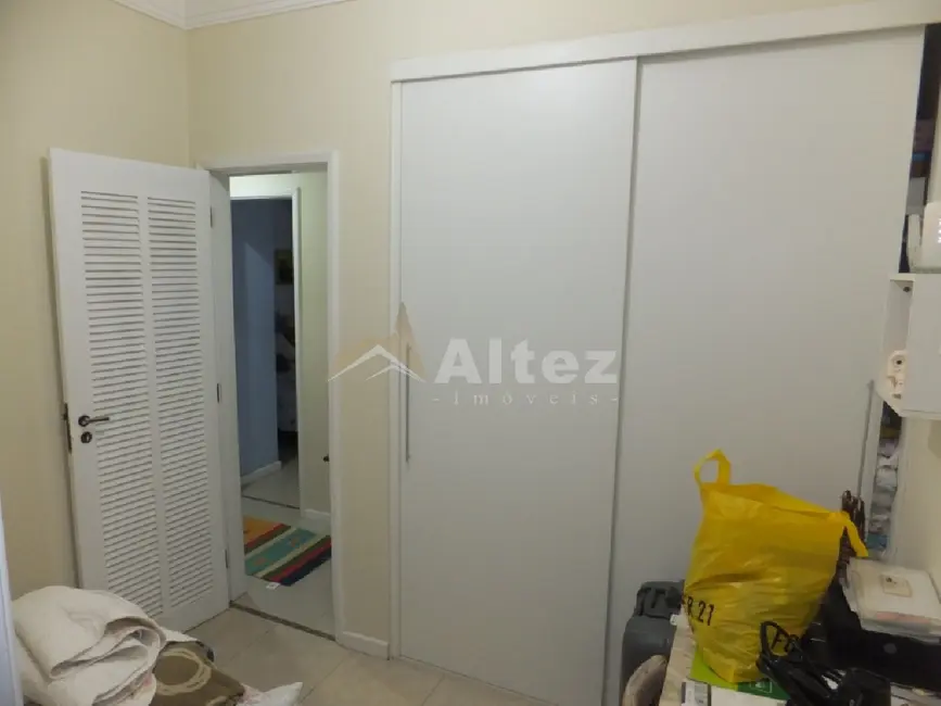Foto 10 de Apartamento com 3 quartos à venda, 100m2 em Agriões, Teresopolis - RJ