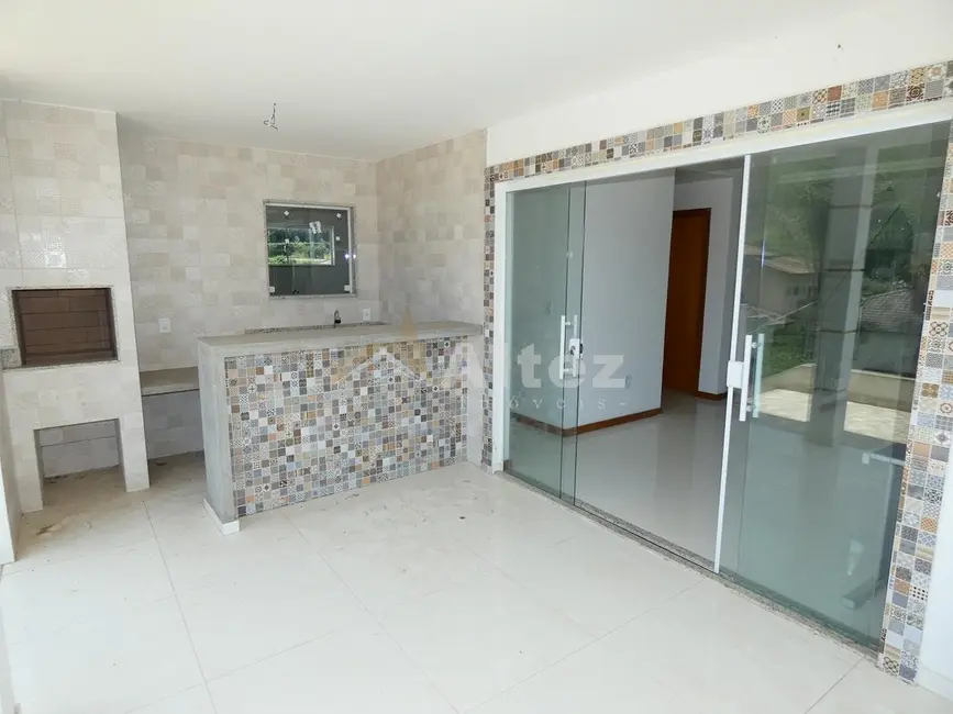 Foto 5 de Casa de Condomínio com 4 quartos à venda, 400m2 em Vargem Grande, Teresopolis - RJ