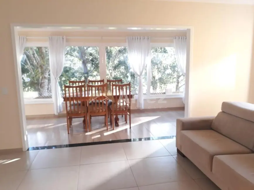 Casa com 3 quartos à venda, 1100m2 em Golfe, Teresopolis - RJ - imagem 7 Foto 7 de Casa com 3 quartos à venda, 1100m2 em Golfe, Teresopolis - RJ