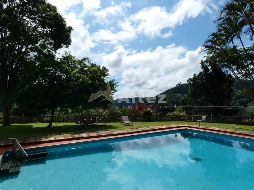 Foto 3 de Casa com 7 quartos à venda, 2614m2 em Golfe, Teresopolis - RJ