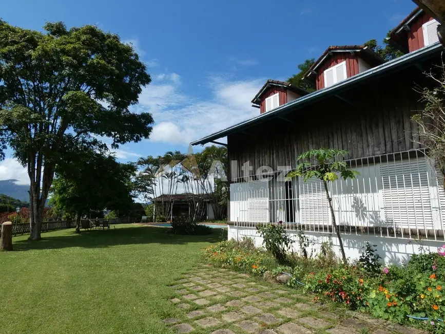 Foto 6 de Casa com 7 quartos à venda, 2614m2 em Golfe, Teresopolis - RJ