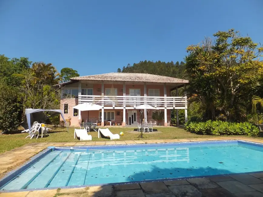Foto 2 de Casa de Condomínio com 5 quartos à venda, 2345m2 em Albuquerque, Teresopolis - RJ