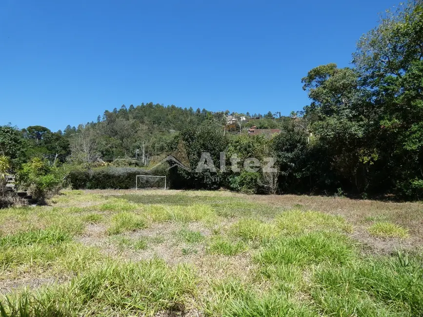 Foto 1 de Terreno / Lote à venda, 650m2 em Albuquerque, Teresopolis - RJ