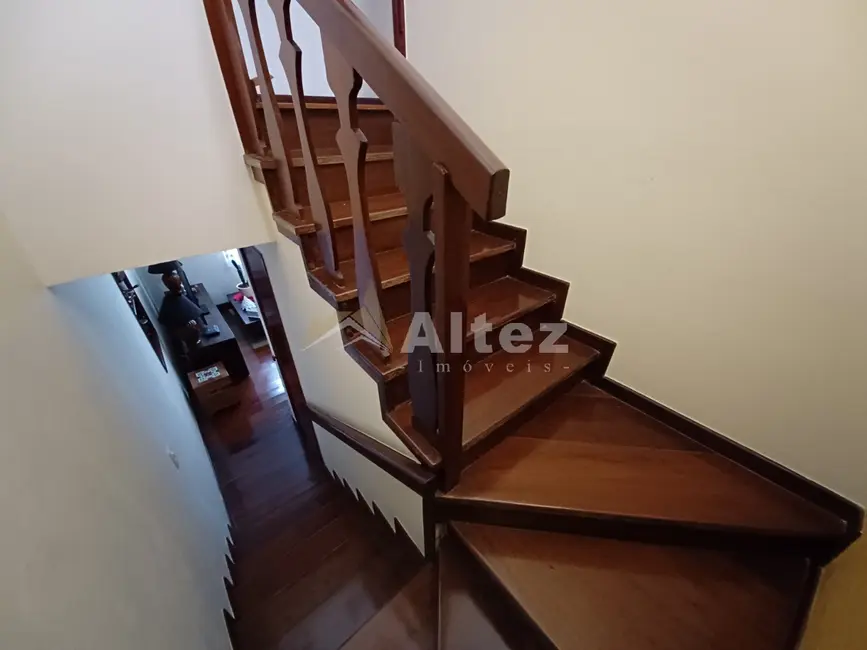 Foto 9 de Casa de Condomínio com 3 quartos à venda, 125m2 em Alto, Teresopolis - RJ