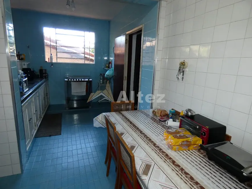 Foto 6 de Casa de Condomínio com 5 quartos à venda, 300m2 em Teresopolis - RJ