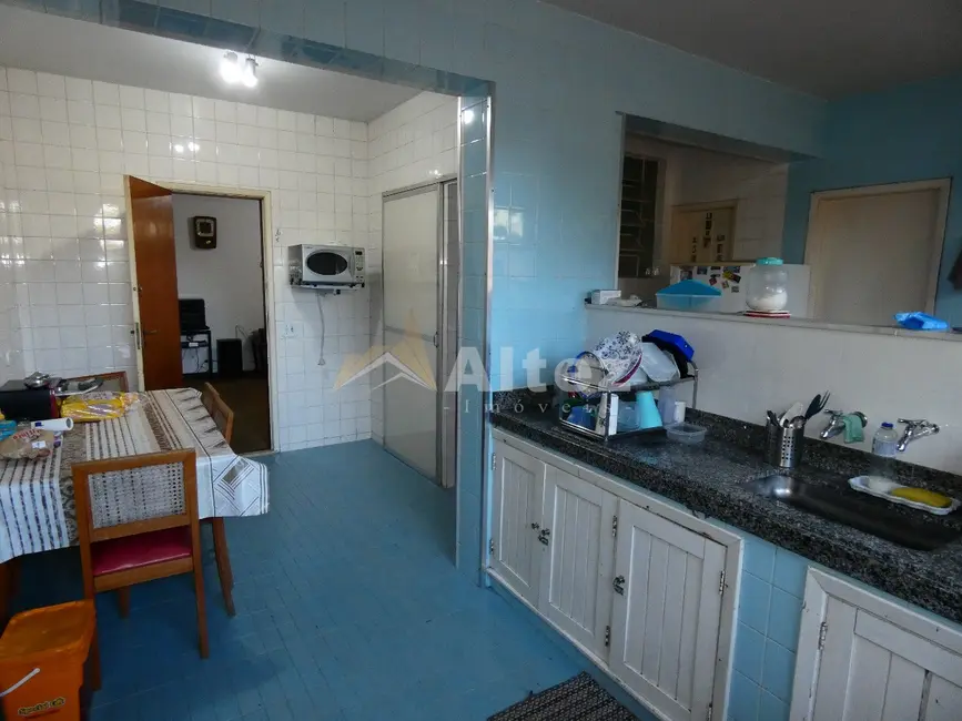 Foto 5 de Casa de Condomínio com 5 quartos à venda, 300m2 em Teresopolis - RJ