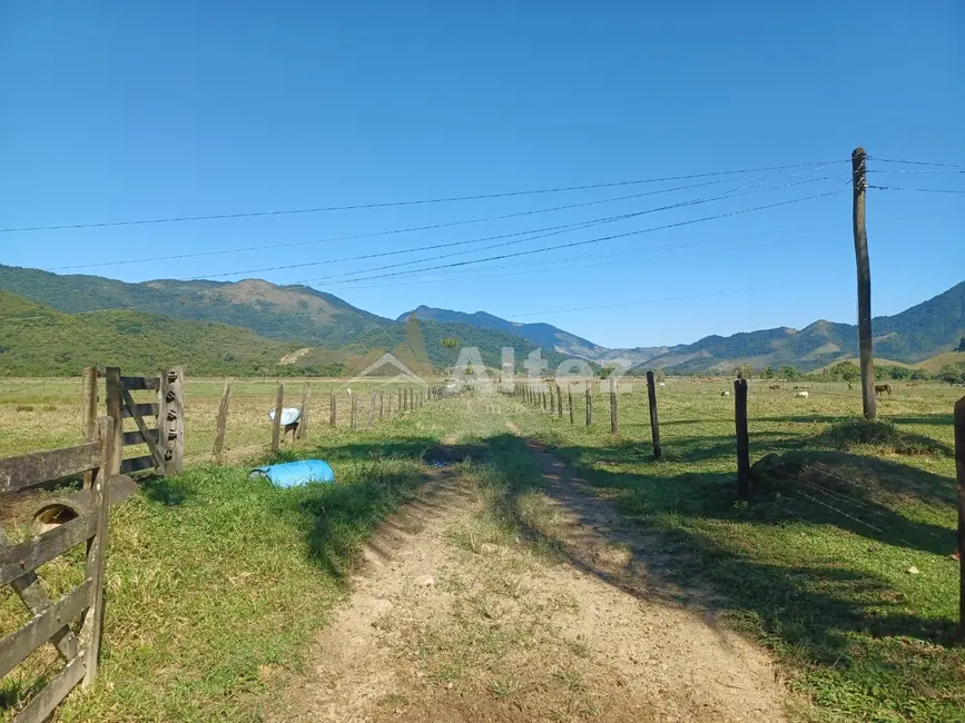 Foto 3 de Fazenda / Haras com 8 quartos à venda, 6000000m2 em Silva Jardim - RJ