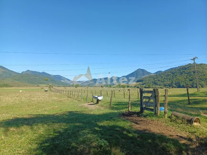 Foto 6 de Fazenda / Haras com 8 quartos à venda, 6000000m2 em Silva Jardim - RJ