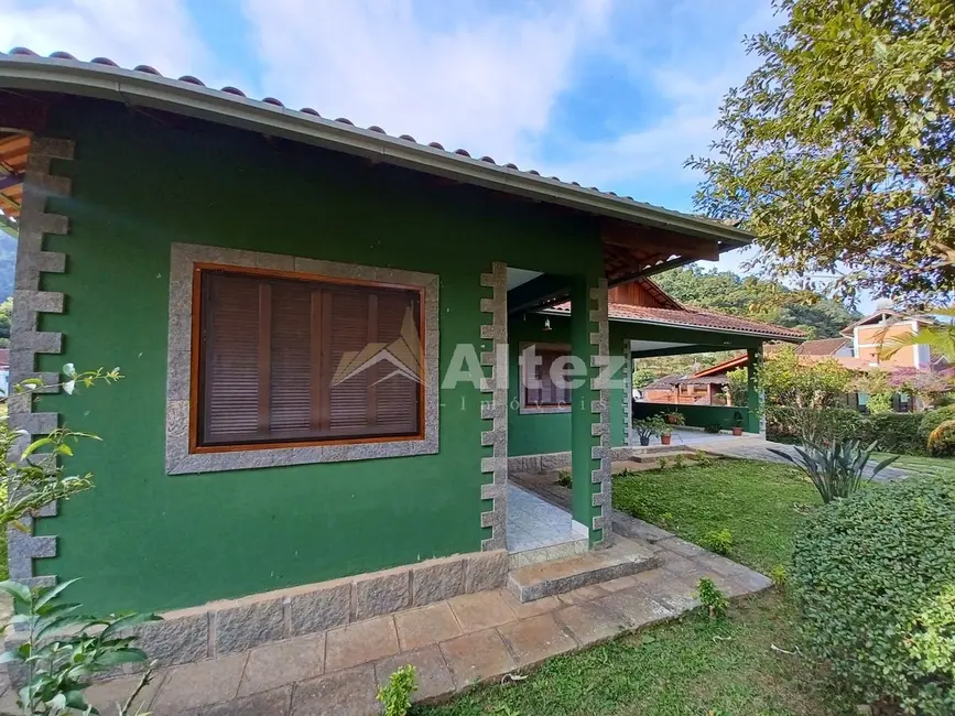 Foto 2 de Casa com 4 quartos à venda, 1920m2 em Prata dos Aredes, Teresopolis - RJ