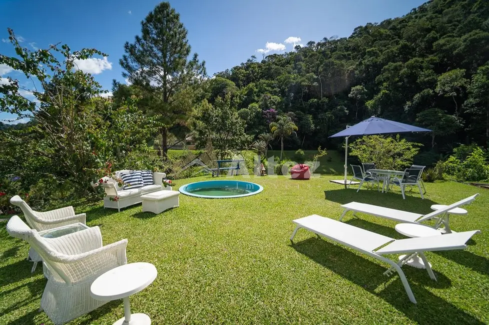 Sítio / Rancho com 6 quartos à venda, 70000m2 em Córrego das Pedras, Teresopolis - RJ - imagem 3 Foto 3 de Sítio / Rancho com 6 quartos à venda, 70000m2 em Córrego das Pedras, Teresopolis - RJ