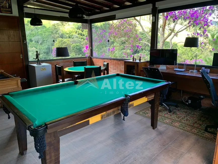 Sítio / Rancho com 6 quartos à venda, 70000m2 em Córrego das Pedras, Teresopolis - RJ - imagem 5 Foto 5 de Sítio / Rancho com 6 quartos à venda, 70000m2 em Córrego das Pedras, Teresopolis - RJ