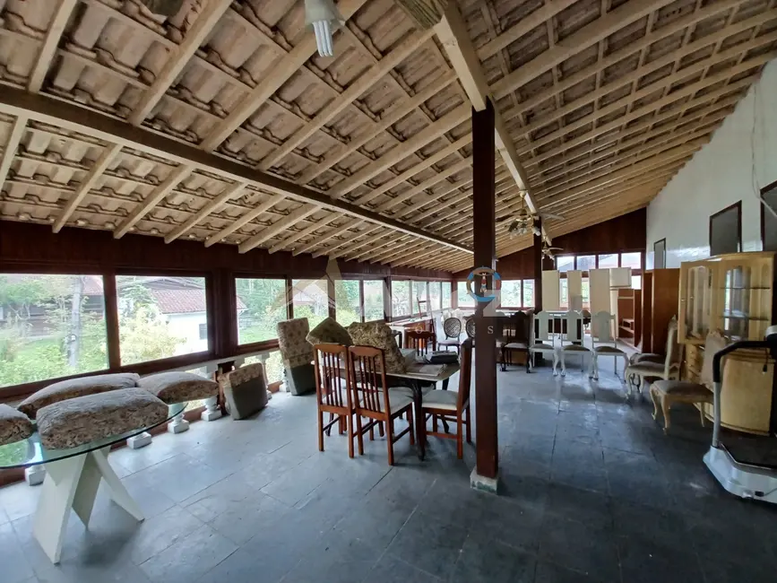 Casa de Condomínio com 4 quartos à venda, 1290m2 em Corujas, Guapimirim - RJ - imagem 4 Foto 4 de Casa de Condomínio com 4 quartos à venda, 1290m2 em Corujas, Guapimirim - RJ