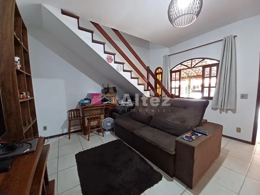 Casa de Condomínio com 2 quartos à venda, 76m2 em Parque São Luiz, Teresopolis - RJ - imagem 2 Foto 2 de Casa de Condomínio com 2 quartos à venda, 76m2 em Parque São Luiz, Teresopolis - RJ