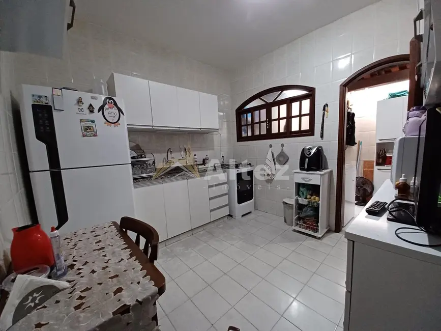 Casa de Condomínio com 2 quartos à venda, 76m2 em Parque São Luiz, Teresopolis - RJ - imagem 3 Foto 3 de Casa de Condomínio com 2 quartos à venda, 76m2 em Parque São Luiz, Teresopolis - RJ