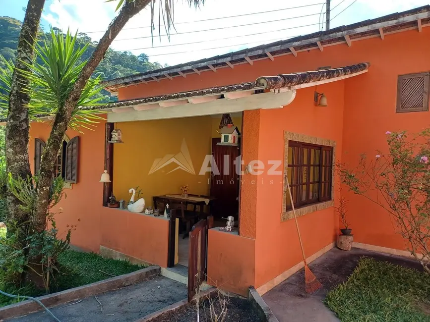 Sítio / Rancho com 3 quartos à venda, 20000m2 em Albuquerque, Teresopolis - RJ - imagem 5 Foto 5 de Sítio / Rancho com 3 quartos à venda, 20000m2 em Albuquerque, Teresopolis - RJ