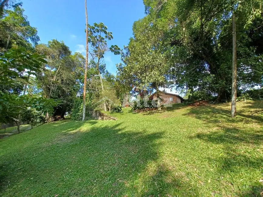 Sítio / Rancho com 4 quartos à venda, 10920m2 em Granja Guarani, Teresopolis - RJ - imagem 3 Foto 3 de Sítio / Rancho com 4 quartos à venda, 10920m2 em Granja Guarani, Teresopolis - RJ