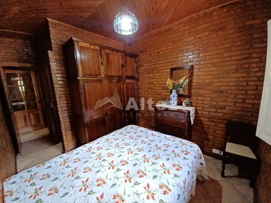 Foto 9 de Sítio / Rancho com 12 quartos à venda, 31000m2 em Teresopolis - RJ