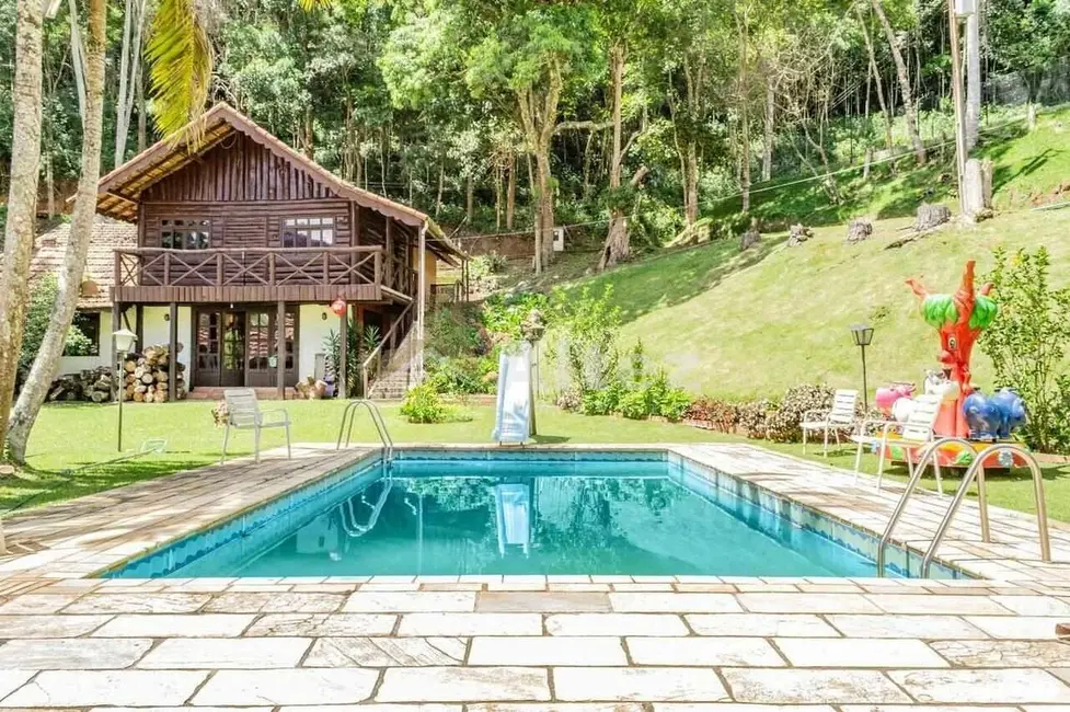 Foto 4 de Sítio / Rancho com 9 quartos à venda, 290400m2 em Campanha, Teresopolis - RJ