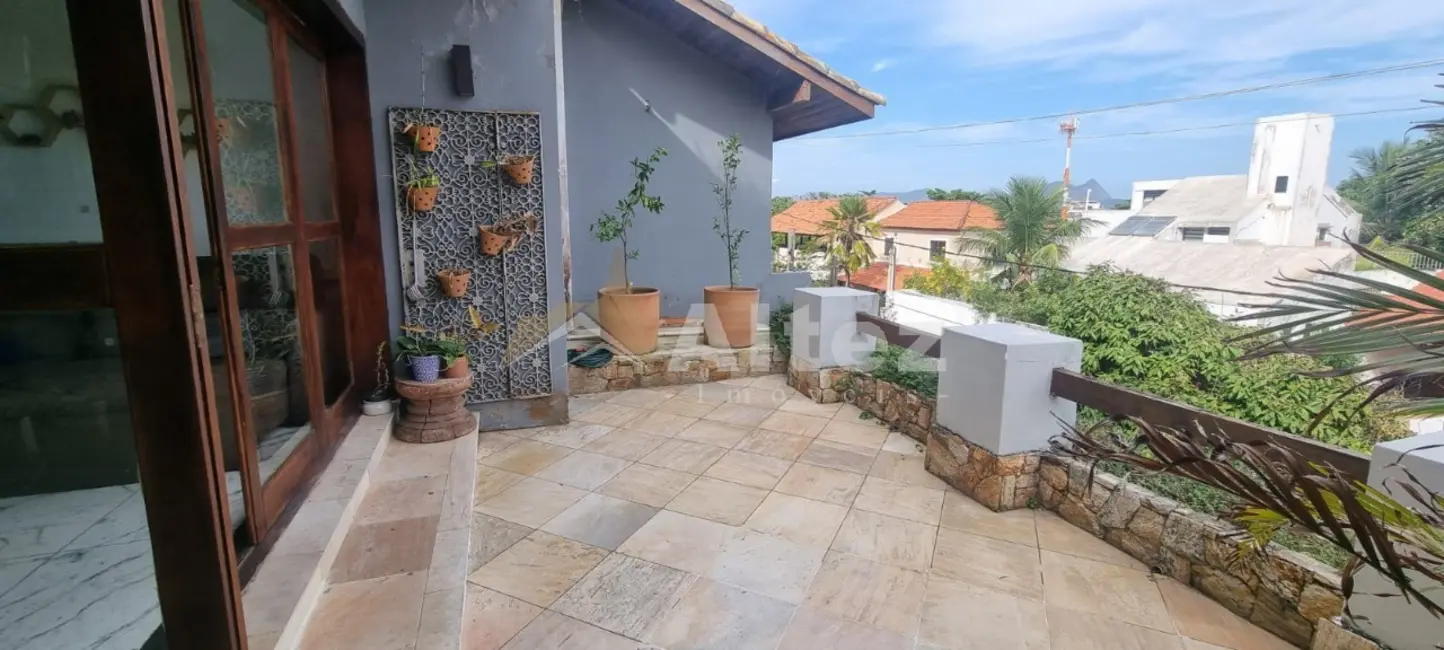 Foto 6 de Casa com 4 quartos à venda, 800m2 em Piratininga, Niteroi - RJ