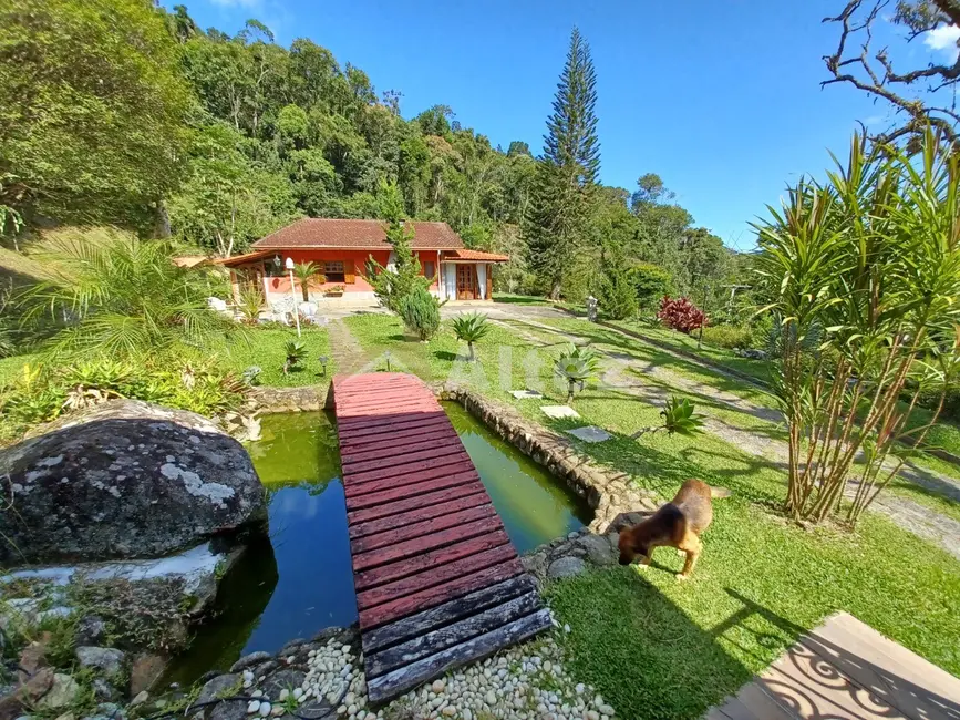 Casa com 4 quartos à venda, 5455m2 em Albuquerque, Teresopolis - RJ - imagem 5 Foto 5 de Casa com 4 quartos à venda, 5455m2 em Albuquerque, Teresopolis - RJ