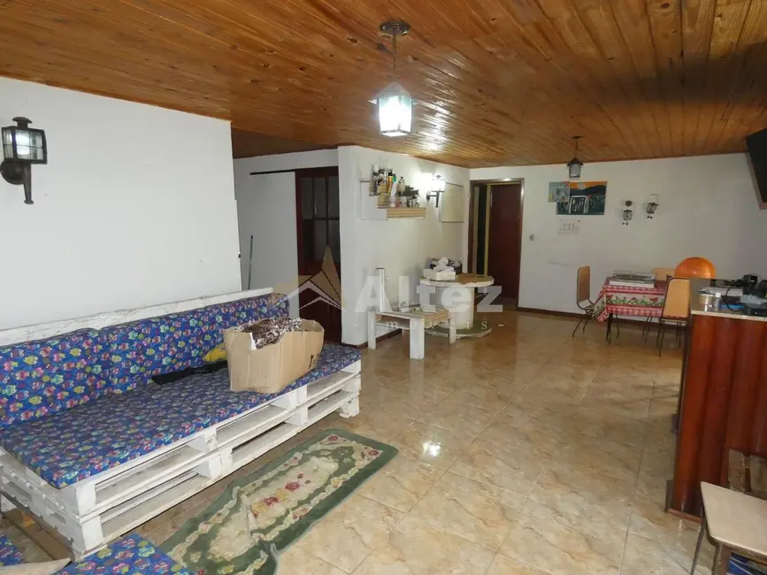 Sítio / Rancho com 3 quartos para alugar, 72000m2 em Granja Mafra, Teresopolis - RJ - imagem 3 Foto 3 de Sítio / Rancho com 3 quartos para alugar, 72000m2 em Granja Mafra, Teresopolis - RJ