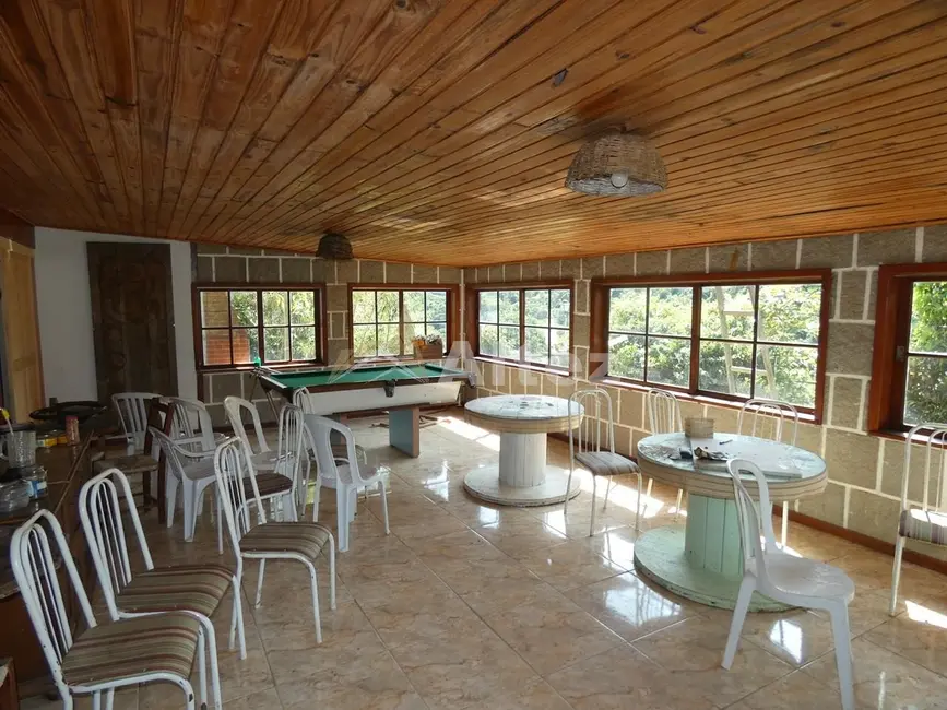 Sítio / Rancho com 3 quartos para alugar, 72000m2 em Granja Mafra, Teresopolis - RJ - imagem 4 Foto 4 de Sítio / Rancho com 3 quartos para alugar, 72000m2 em Granja Mafra, Teresopolis - RJ