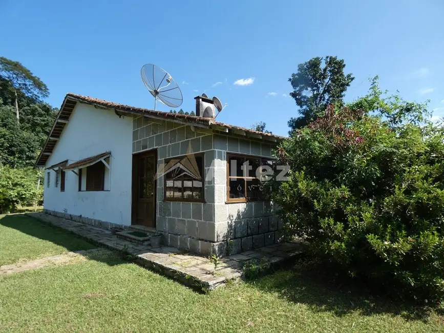Sítio / Rancho com 3 quartos para alugar, 72000m2 em Granja Mafra, Teresopolis - RJ - imagem 1 Foto 1 de Sítio / Rancho com 3 quartos para alugar, 72000m2 em Granja Mafra, Teresopolis - RJ
