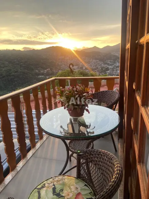 Foto 5 de Apartamento com 1 quarto à venda, 58m2 em Golfe, Teresopolis - RJ