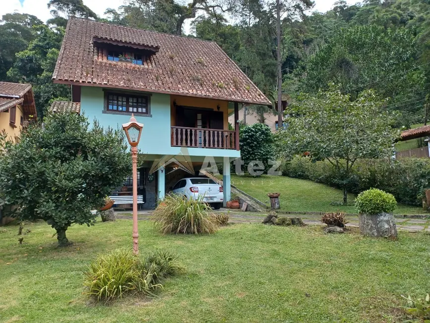 Foto 1 de Casa com 3 quartos à venda, 460m2 em Parque do Ingá, Teresopolis - RJ