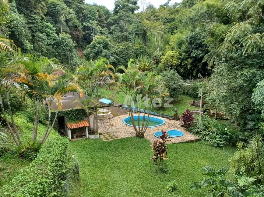 Foto 1 de Casa com 7 quartos à venda, 5790m2 em Albuquerque, Teresopolis - RJ