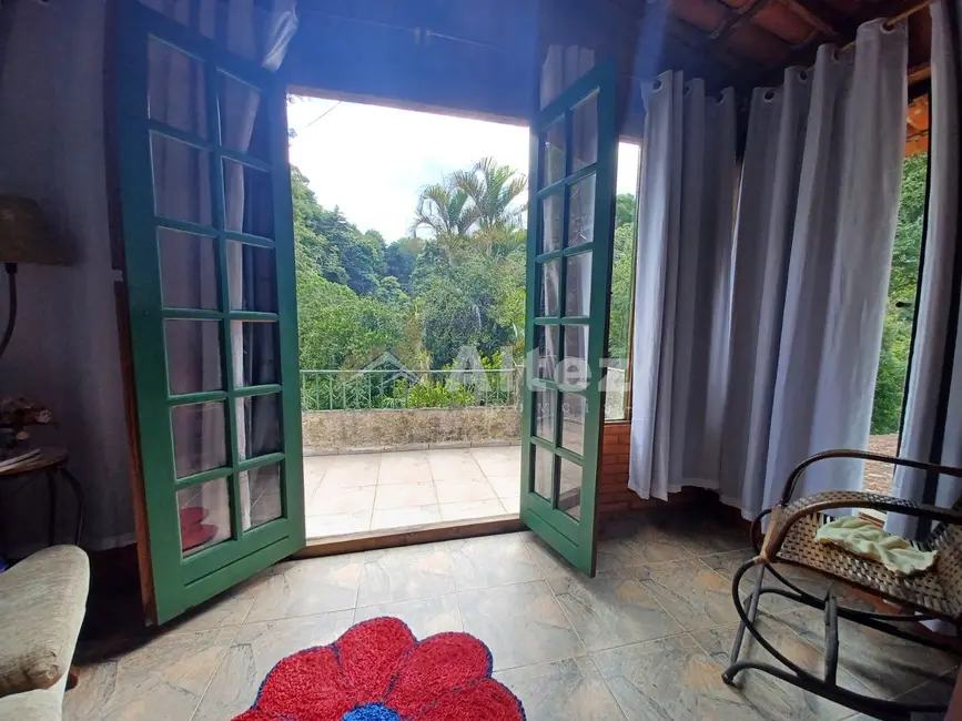 Foto 6 de Casa com 7 quartos à venda, 5790m2 em Albuquerque, Teresopolis - RJ