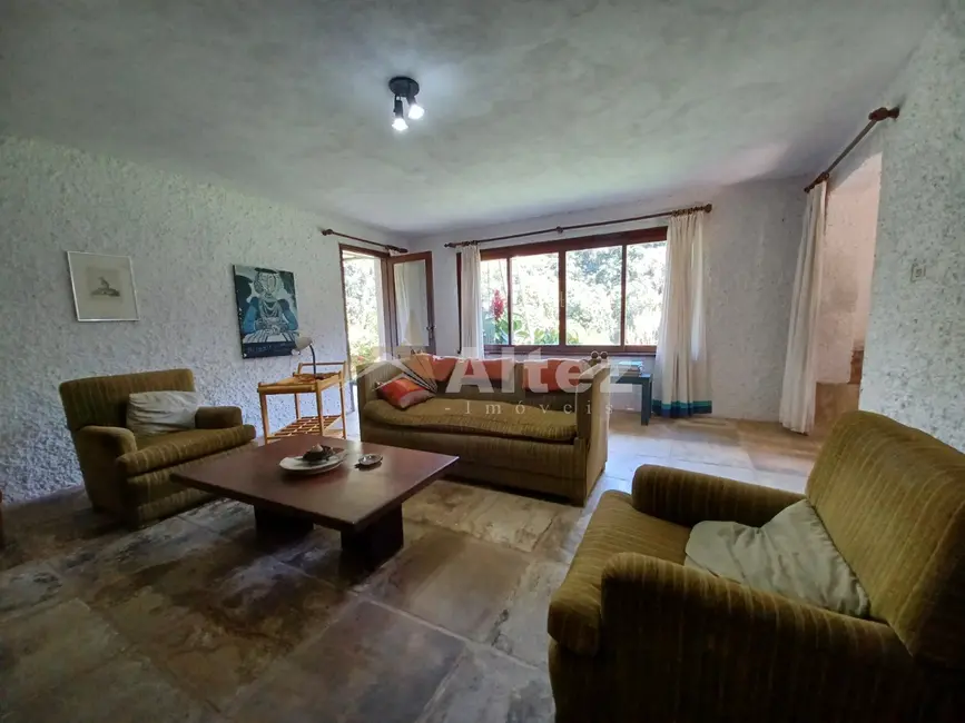 Foto 9 de Sítio / Rancho com 7 quartos à venda, 110000m2 em Prata dos Aredes, Teresopolis - RJ