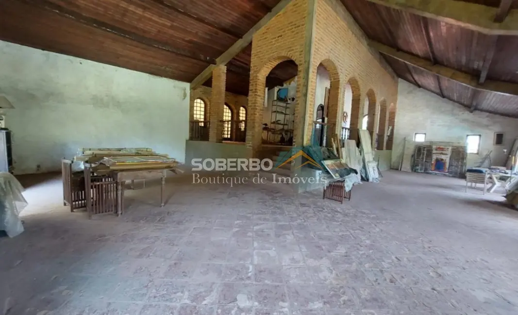 Casa com 6 quartos à venda, 379m2 em Albuquerque, Teresopolis - RJ - imagem 8 Foto 8 de Casa com 6 quartos à venda, 379m2 em Albuquerque, Teresopolis - RJ