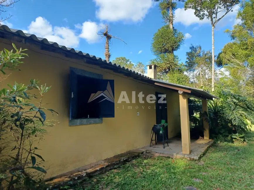 Sítio / Rancho com 6 quartos à venda, 544500m2 em São Geraldo, Nova Friburgo - RJ - imagem 2 Foto 2 de Sítio / Rancho com 6 quartos à venda, 544500m2 em São Geraldo, Nova Friburgo - RJ