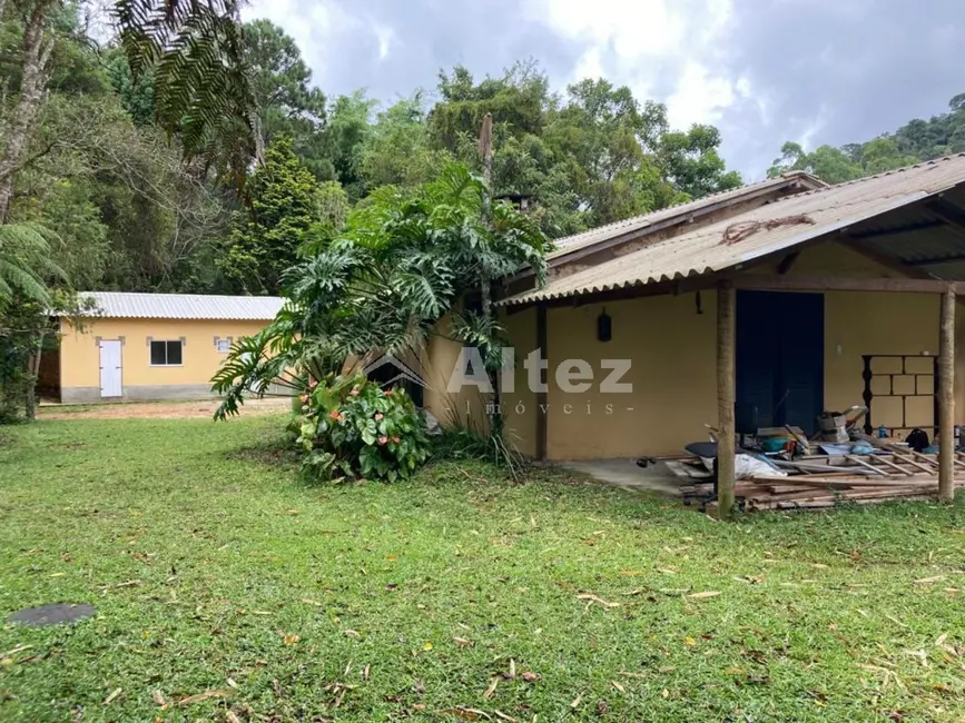 Sítio / Rancho com 6 quartos à venda, 544500m2 em São Geraldo, Nova Friburgo - RJ - imagem 6 Foto 6 de Sítio / Rancho com 6 quartos à venda, 544500m2 em São Geraldo, Nova Friburgo - RJ