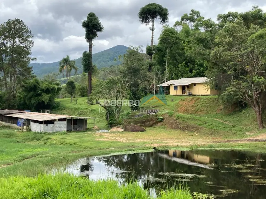 Foto 1 de Sítio / Rancho com 6 quartos à venda, 544500m2 em São Geraldo, Nova Friburgo - RJ