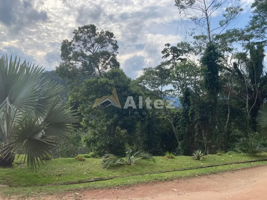 Terreno / Lote à venda, 2947m2 em Fazenda Inglesa, Petropolis - RJ - imagem 1 Foto 1 de Terreno / Lote à venda, 2947m2 em Fazenda Inglesa, Petropolis - RJ