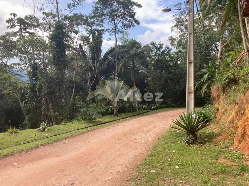 Terreno / Lote à venda, 2947m2 em Fazenda Inglesa, Petropolis - RJ - imagem 3 Foto 3 de Terreno / Lote à venda, 2947m2 em Fazenda Inglesa, Petropolis - RJ