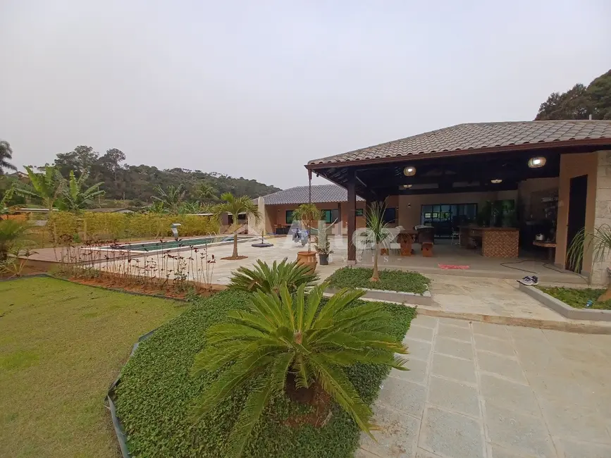 Casa com 3 quartos à venda, 2270m2 em Parque Boa União, Teresopolis - RJ - imagem 9 Foto 9 de Casa com 3 quartos à venda, 2270m2 em Parque Boa União, Teresopolis - RJ