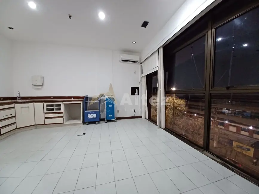 Sala Comercial à venda, 41m2 em Várzea, Teresopolis - RJ - imagem 7 Foto 7 de Sala Comercial à venda, 41m2 em Várzea, Teresopolis - RJ