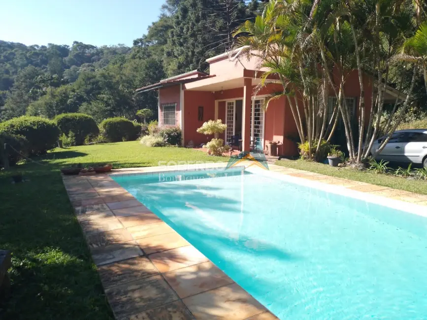 Foto 1 de Casa com 3 quartos à venda, 3640m2 em Golfe, Teresopolis - RJ