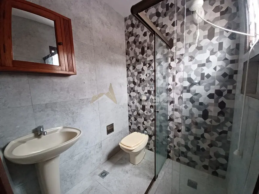 Foto 7 de Casa com 4 quartos à venda, 525m2 em Pessegueiros, Teresopolis - RJ